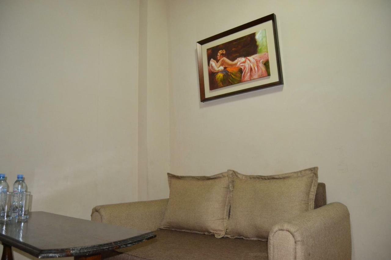 Hotel IMERETI Tbilisi Buitenkant foto