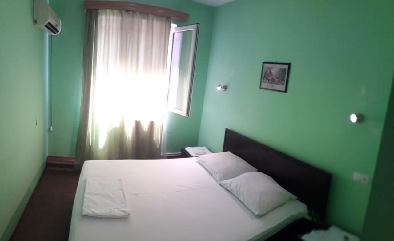 Hotel IMERETI Tbilisi Buitenkant foto