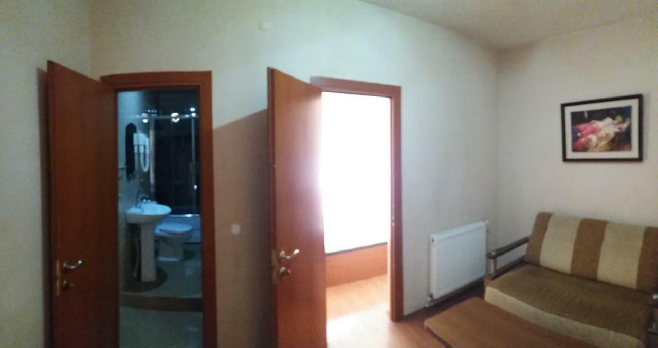 Hotel IMERETI Tbilisi Buitenkant foto